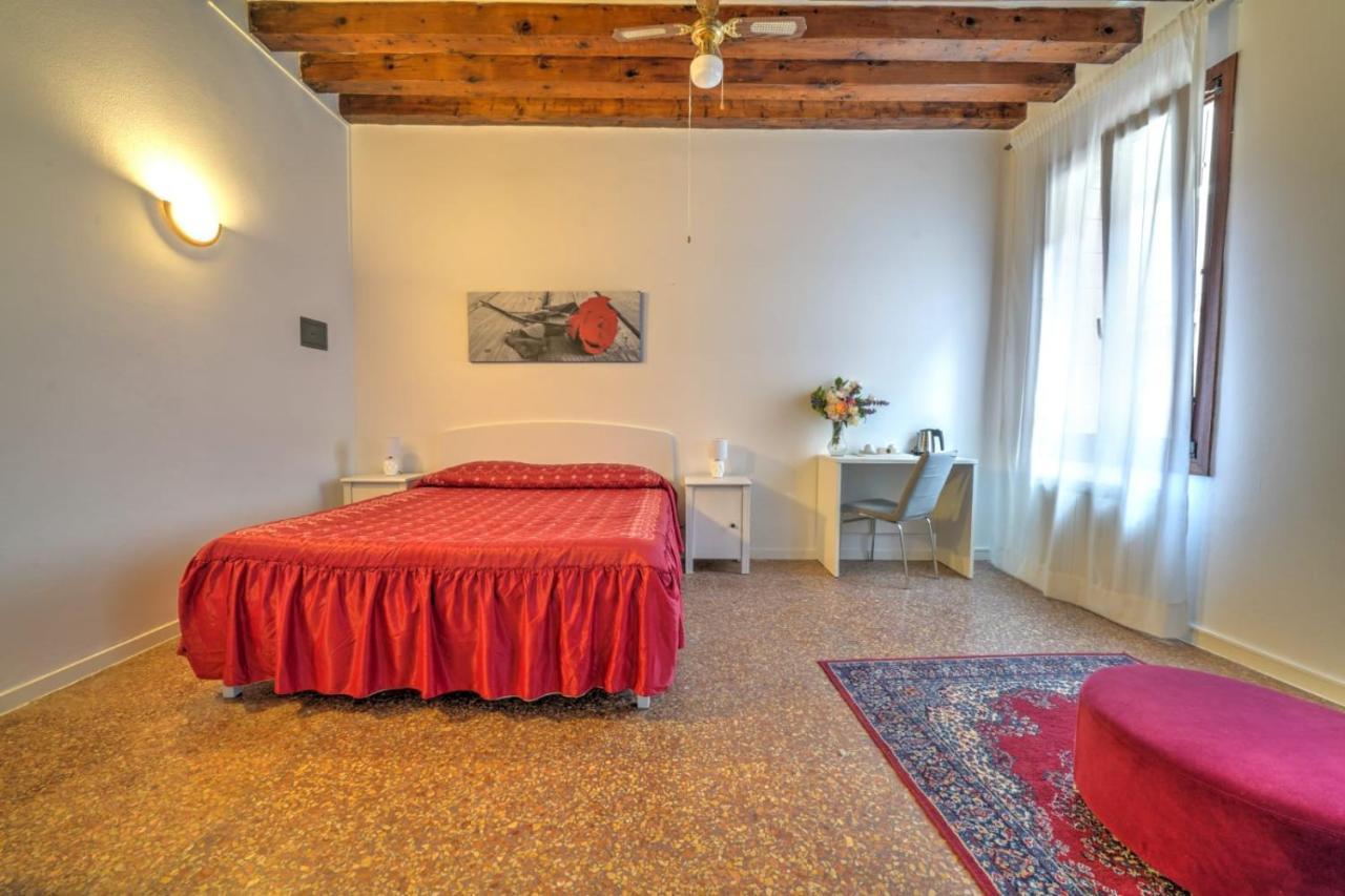 Residenza Briati Hotel Venetië Buitenkant foto