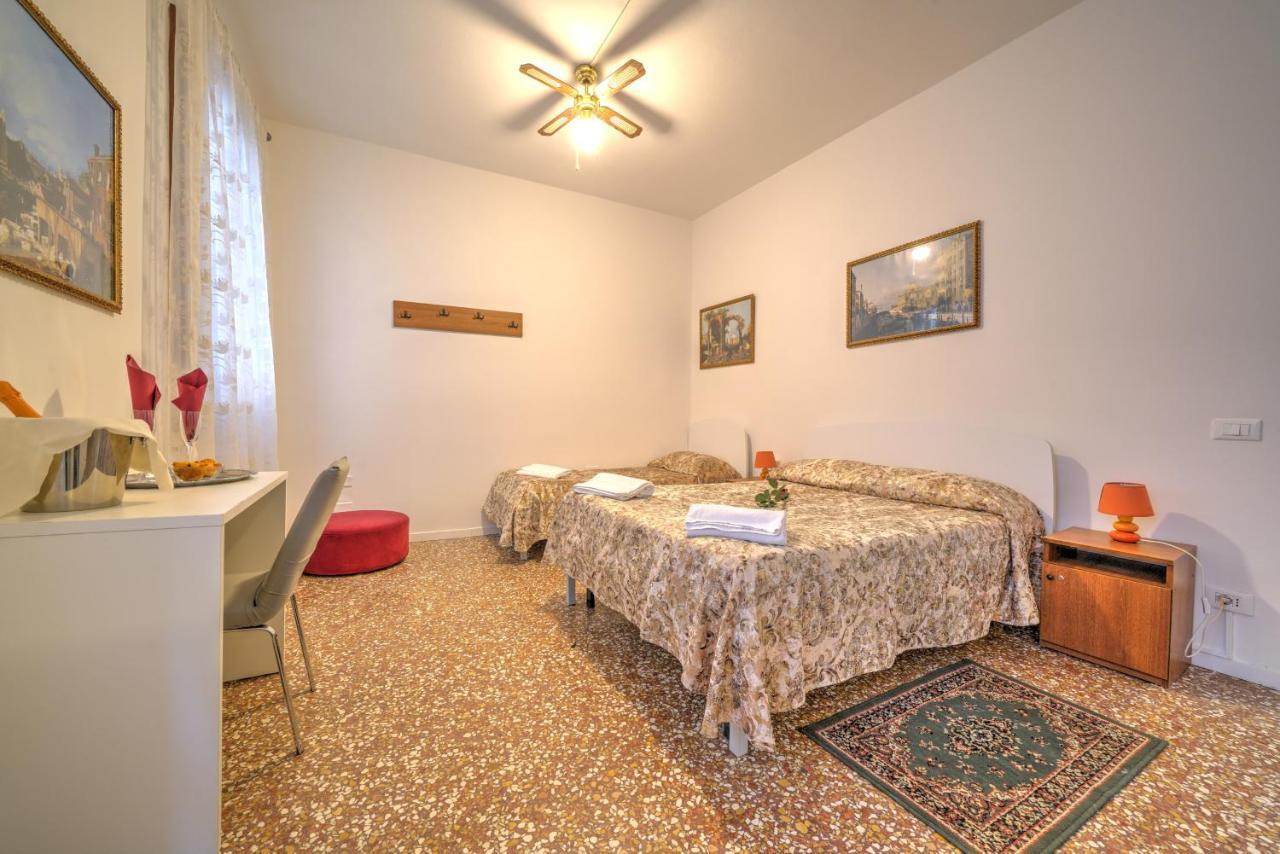Residenza Briati Hotel Venetië Buitenkant foto